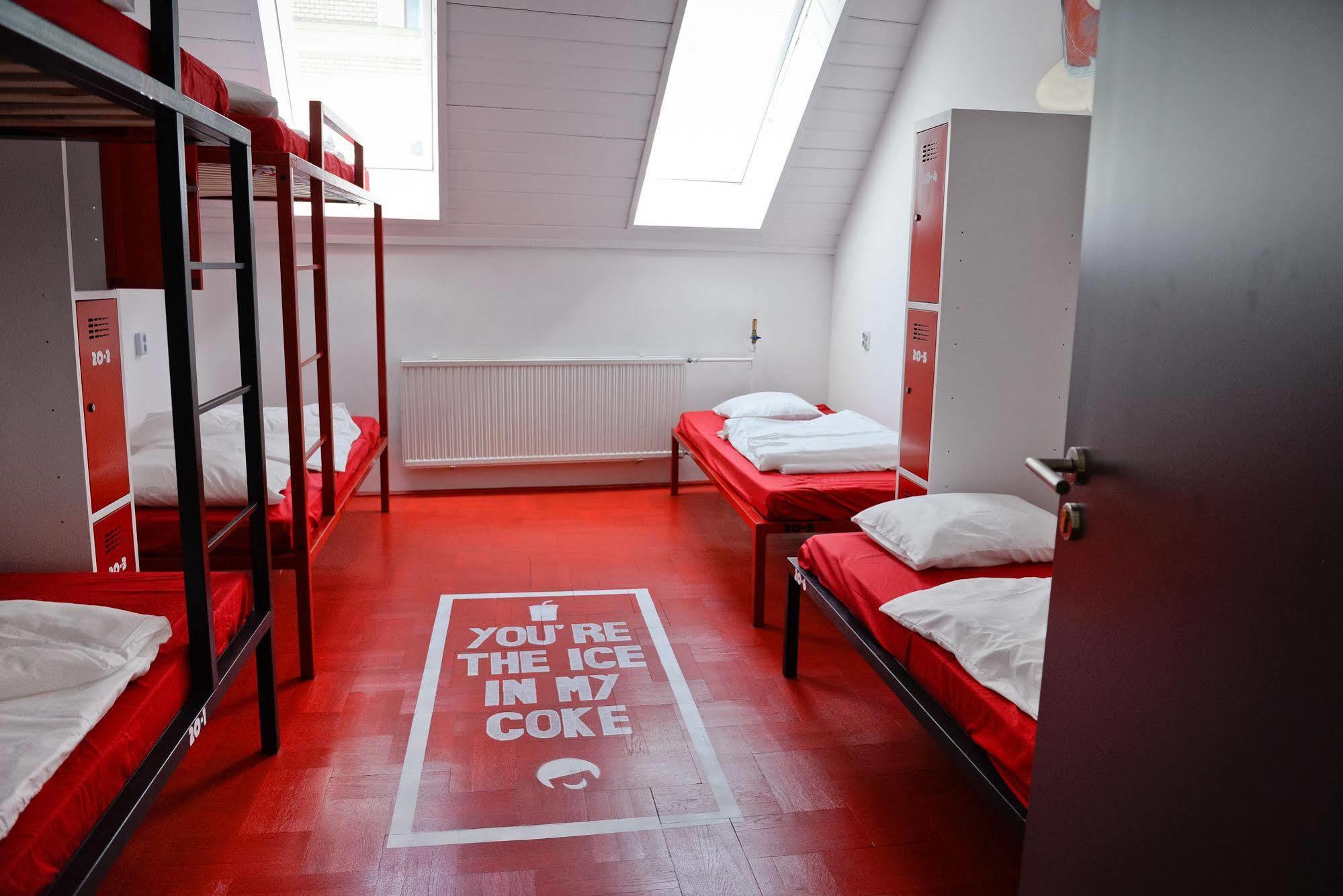 Lol Boutique Hostel City Center Budapest Eksteriør billede