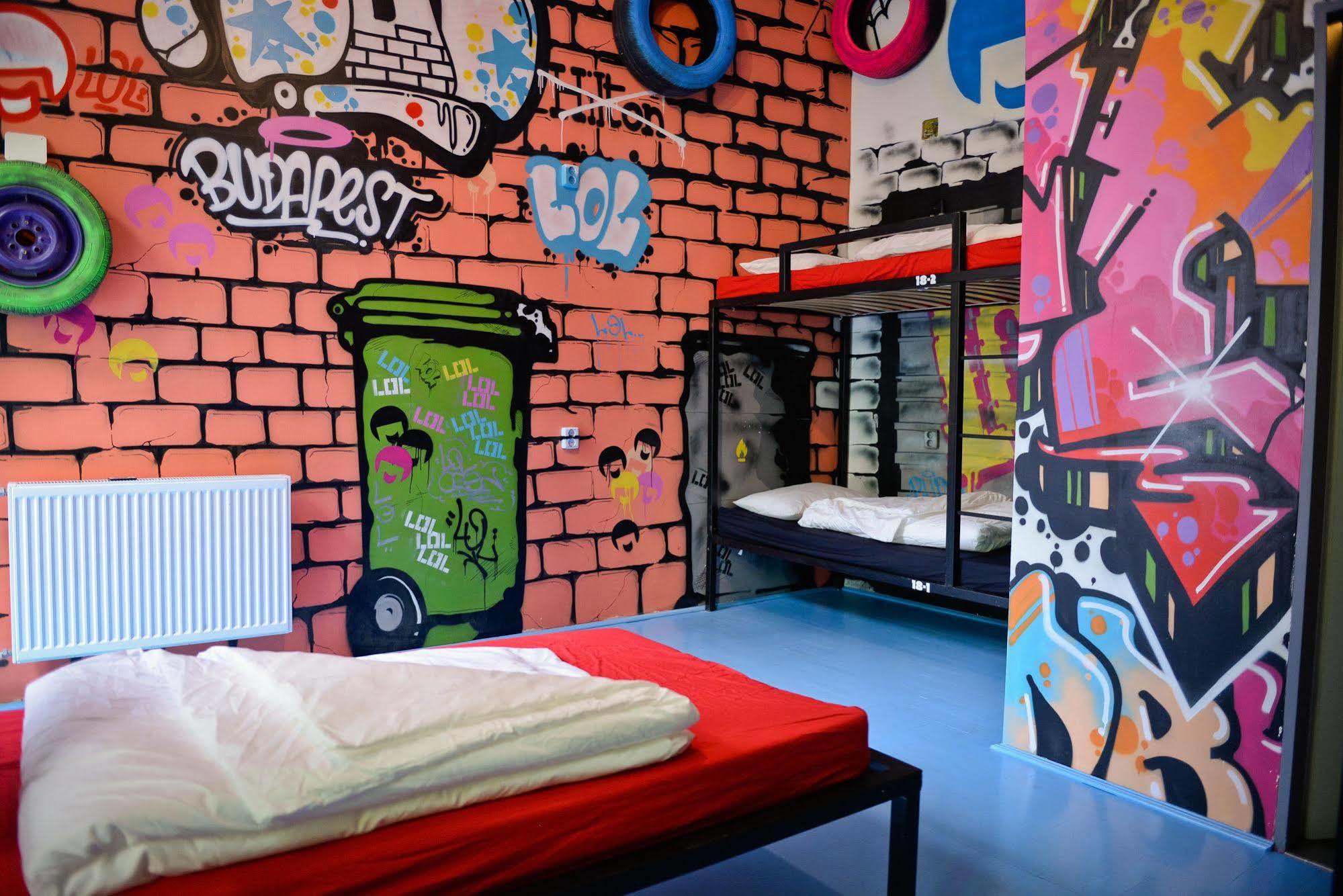 Lol Boutique Hostel City Center Budapest Eksteriør billede
